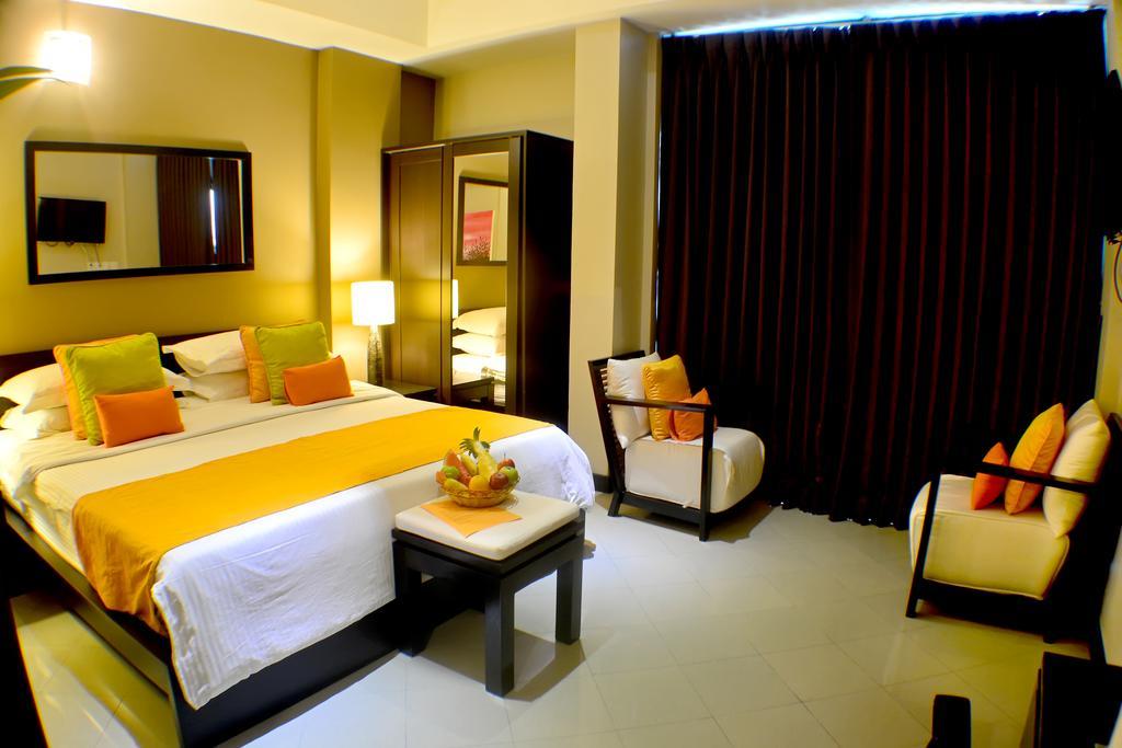 เดอะ บีฮีฟ โฮเต็ล Hotel มาเล ภายนอก รูปภาพ